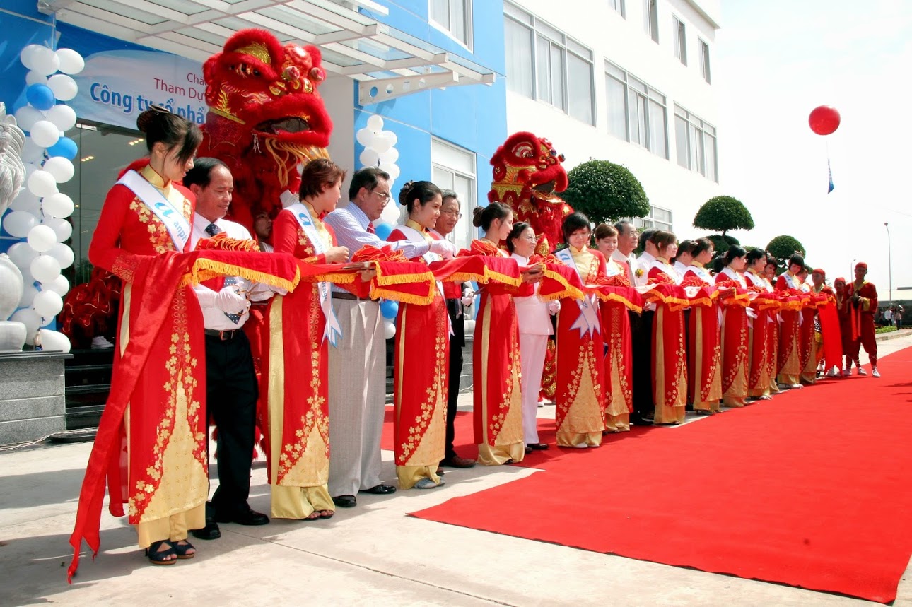 Tổ chức lễ khánh thành - Quảng Cáo Thắng Việt - Công Ty TNHH SX TM Quảng Cáo Thắng Việt